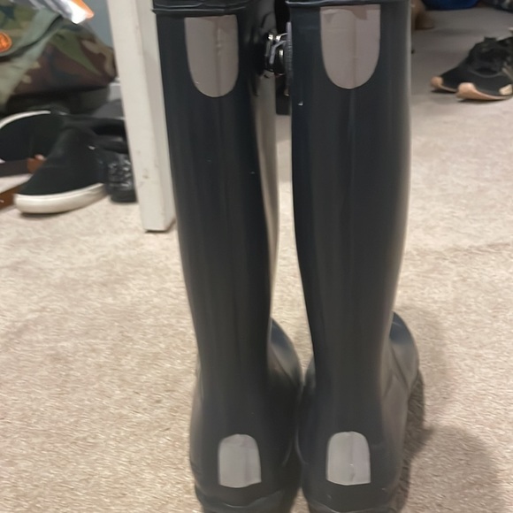 Hunter Original Navy Blue Rain Boots - Picture 4 of 6